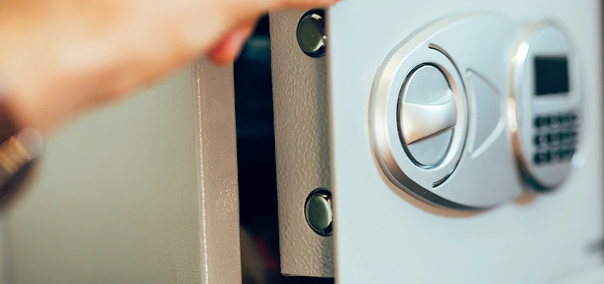 Fingerprint Safe Openers in Rolling Meadows, IL