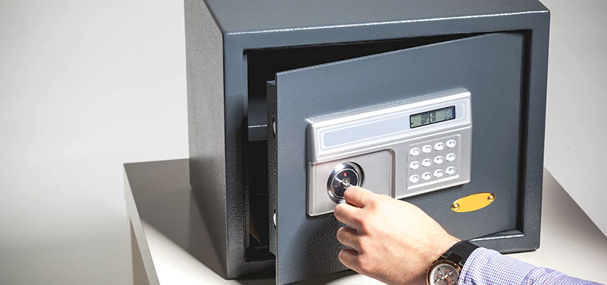 Jewelry Safe Unlocking Service in Rolling Meadows, Illinois