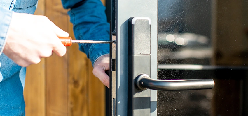 Aluminium Door Lock Replacement in Rolling Meadows, Illinois